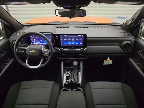 New 2025 Chevrolet Colorado W/T w/ WT Custom Package image 44