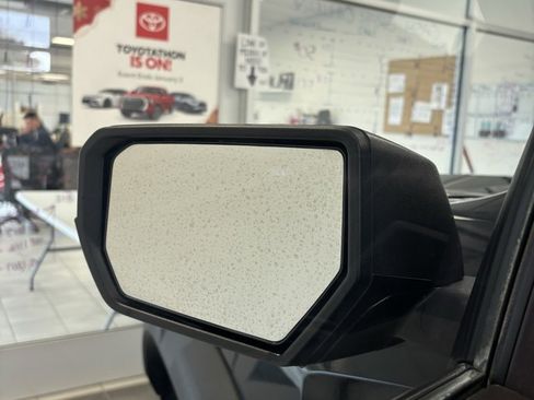 Certified 2023 Chevrolet Colorado Trail Boss image 6