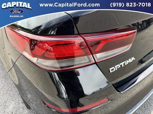 Used 2020 Kia Optima SE FWD image 15