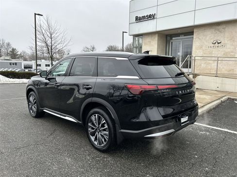 New 2026 INFINITI QX60 Luxe image 6