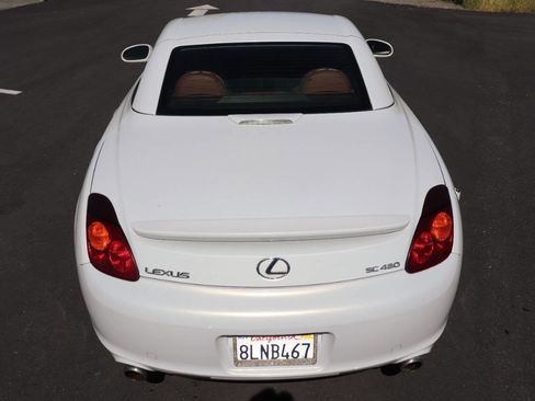 Used 2002 Lexus SC 430 Base 2dr Convertible image 17