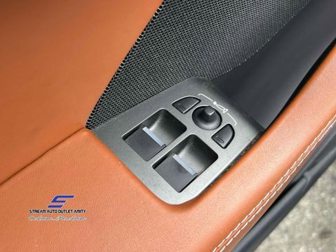 Used 2019 Jaguar F-TYPE R-Dynamic image 16