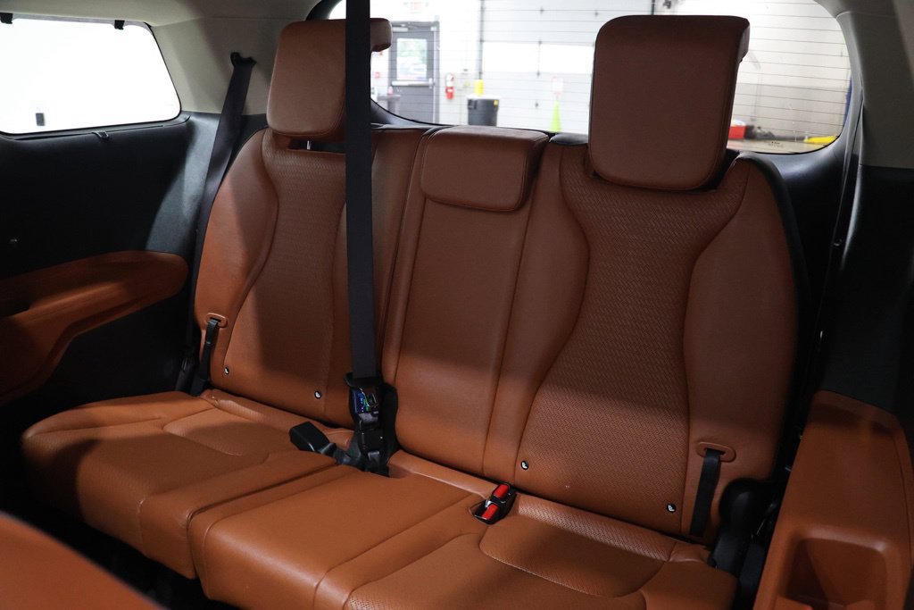 Used 2024 Kia Carnival SX Prestige FWD image 33