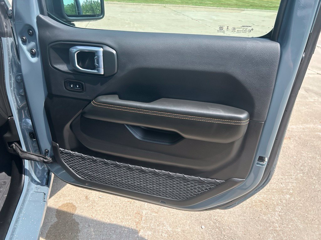 Used 2026 Jeep Gladiator Sport AWD/4WD image 24