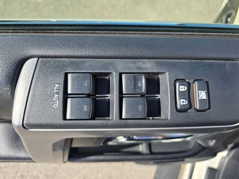 Used 2016 Toyota 4Runner Limited image 24