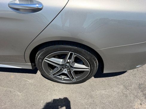 Used 2020 Mercedes-Benz C 300 4MATIC Sedan image 9