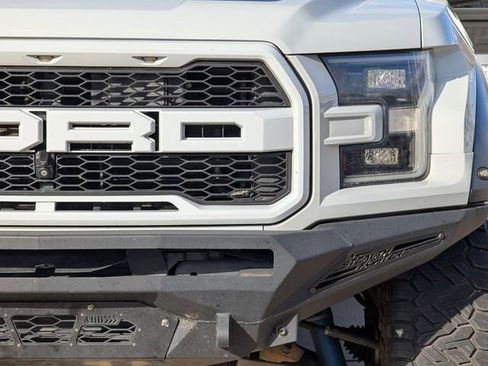 Used 2017 Ford F150 Raptor w/ Equipment Group 802A Luxury image 8