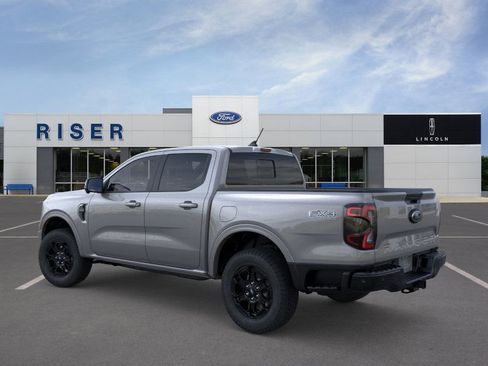 New 2025 Ford Ranger Lariat w/ FX4 Off-Road Package image 4