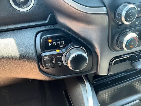 Used 2020 RAM 1500 Big Horn AWD/4WD image 19