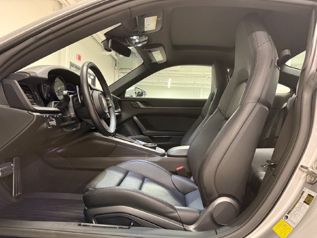 Certified 2024 Porsche 911 Carrera 4 w/ Premium Package AWD/4WD image 5