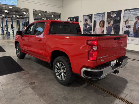 New 2026 Chevrolet Silverado 1500 LT image 7