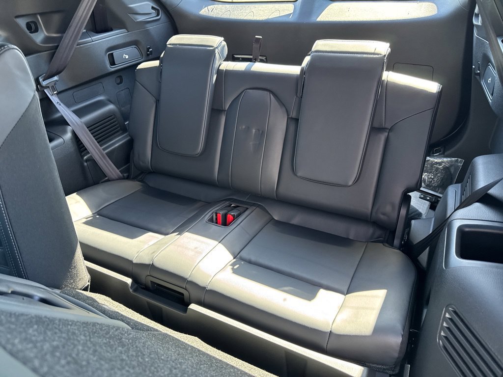 New 2026 Mitsubishi Outlander SEL AWD/4WD image 32