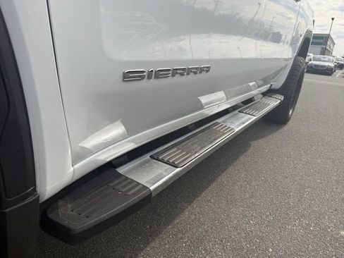 Used 2019 GMC Sierra 1500 SLT w/ SLT Premium Package image 12