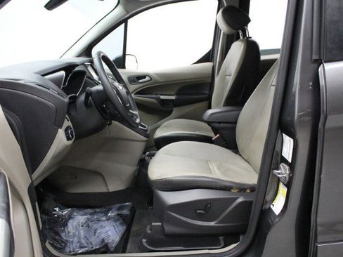 Used 2016 Ford Transit Connect Titanium image 7