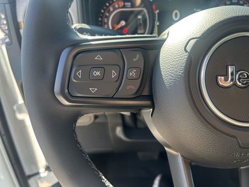 New 2026 Jeep Gladiator Sport image 28