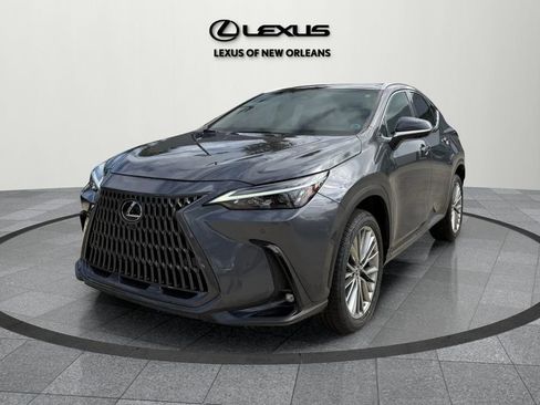 Used 2022 Lexus NX 350 AWD w/ Luxury Package image 3