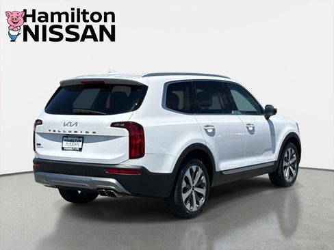 Used 2022 Kia Telluride S AWD/4WD image 2