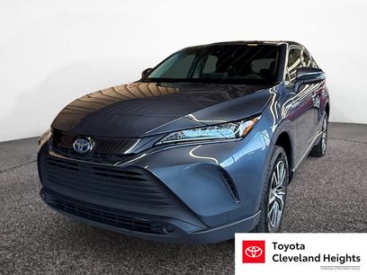 Used 2021 Toyota Venza LE w/ Carpet Mat Package (TMS)