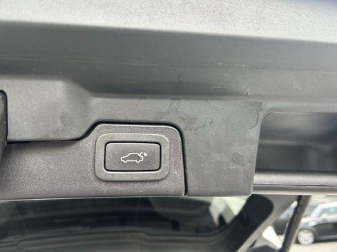 Used 2015 Land Rover Range Rover Evoque Pure Plus AWD/4WD image 22