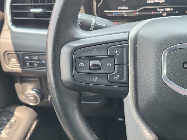 Used 2024 GMC Yukon XL Denali RWD image 28