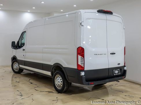 Used 2023 Ford Transit 350 Medium Roof AWD image 6