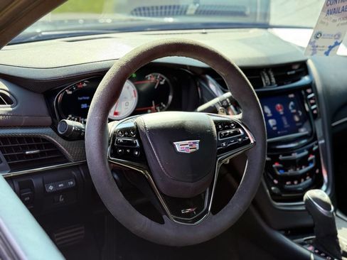 Used 2017 Cadillac CTS V w/ Luxury Package image 77