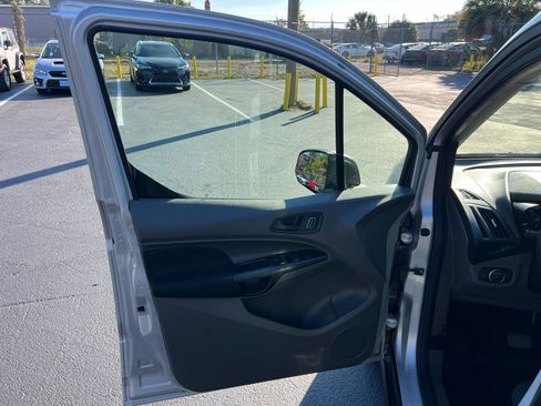 Used 2020 Ford Transit Connect XL image 19