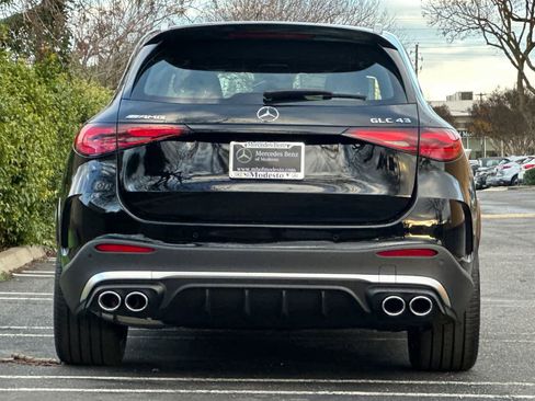 New 2026 Mercedes-Benz GLC 43 AMG 4MATIC image 4