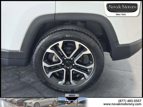 Used 2023 Jeep Compass Limited w/ Sun and Sound Group image 7