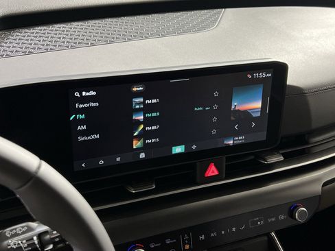 New 2026 Kia Carnival LXS image 16