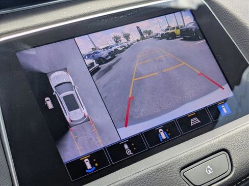 Used 2022 Cadillac XT4 Premium Luxury w/ Enhanced Visibility Package FWD image 13