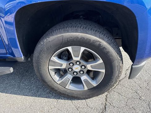 Used 2018 Chevrolet Colorado Z71 RWD image 12