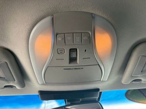 Used 2017 INFINITI Q70 L 3.7 w/ Deluxe Touring Package image 22