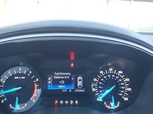 Used 2013 Ford Fusion SE image 16