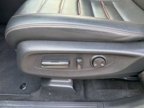 Used 2025 Honda CR-V Sport Touring image 11