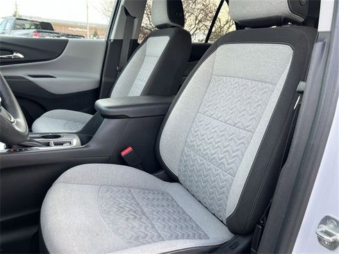 Certified 2023 Chevrolet Equinox LS w/ LS Convenience Package image 13