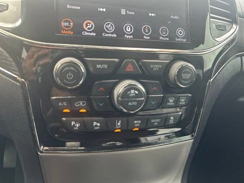 Used 2021 Jeep Grand Cherokee High Altitude AWD/4WD image 26