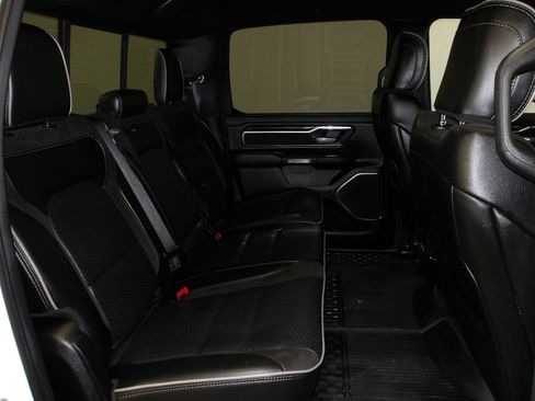 Used 2024 RAM 1500 Laramie AWD/4WD image 18