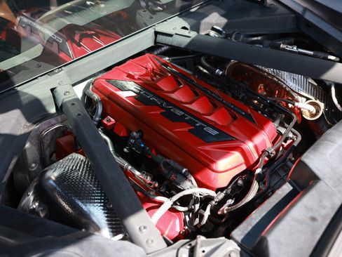 Used 2024 Chevrolet Corvette Stingray Preferred Cpe w/ Z51 Performance Package RWD image 55
