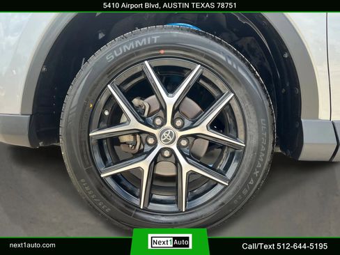 Used 2018 Toyota RAV4 SE w/ Power Extra Value Package FWD image 38