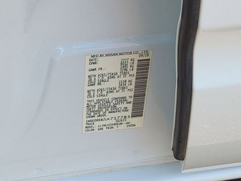 Certified 2020 Nissan Frontier PRO-4X image 29