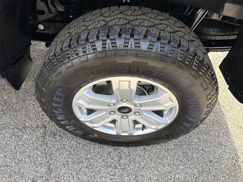 New 2025 Ford Ranger XL image 12