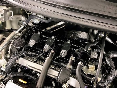 Used 2025 Nissan Versa SV w/ Trunk Package FWD image 42