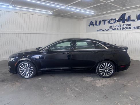 Used 2017 Lincoln MKZ Premiere FWD image 8