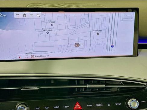 New 2026 Genesis GV70 2.5T Advanced image 12