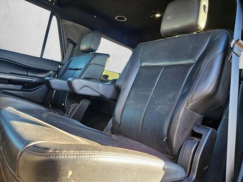Used 2020 Ford Expedition XLT w/ Equipment Group 201A image 16