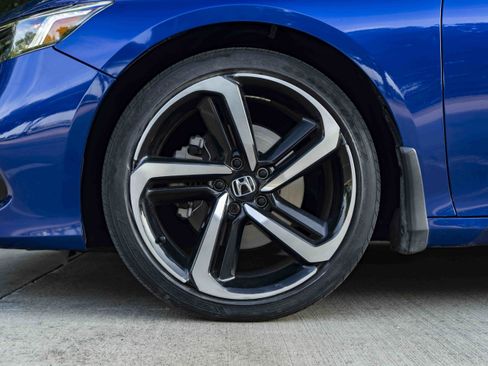 Used 2021 Honda Accord Sport image 14