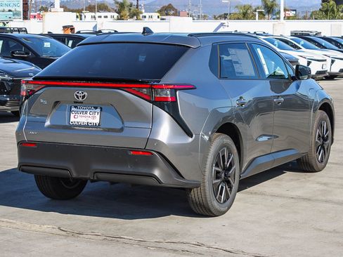 New 2026 Toyota bZ FWD image 9