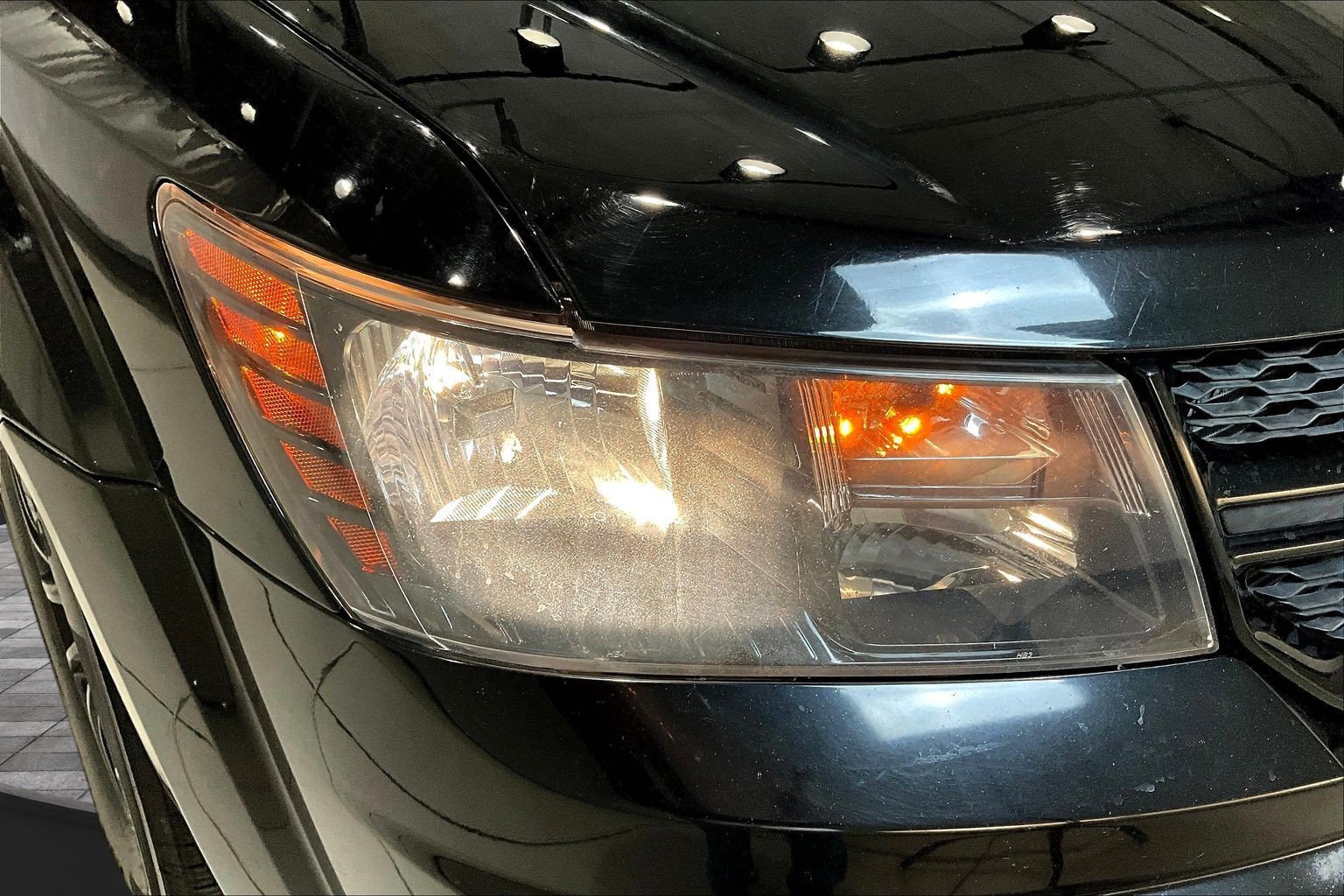 Used 2020 Dodge Journey SE w/ Blacktop Package FWD image 31