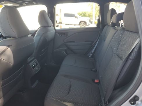 Used 2026 Subaru Forester Premium AWD/4WD image 14